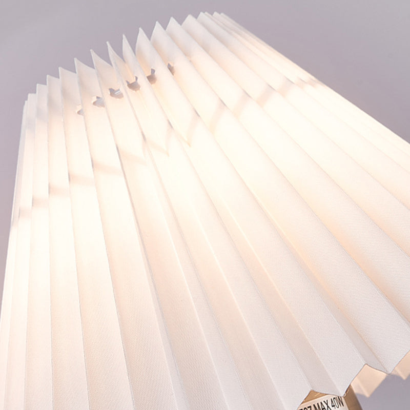 Round Cone Folding Fabric Wall Lamp