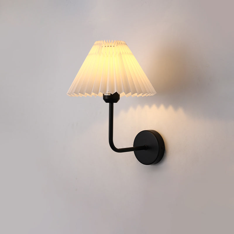 Round Pleated Iron Fabric Wall Lamp