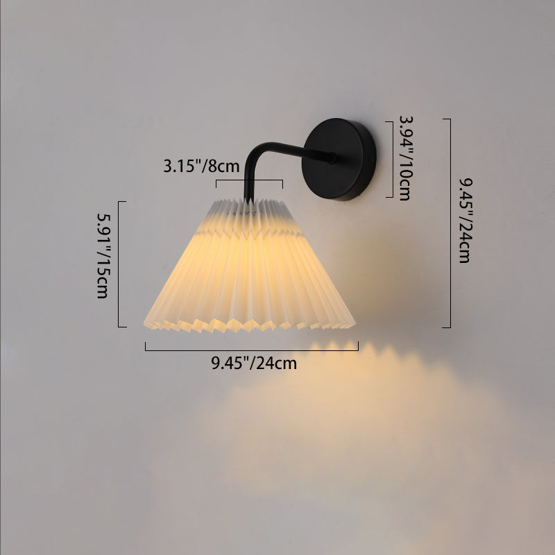 Round Pleated Iron Fabric Wall Lamp