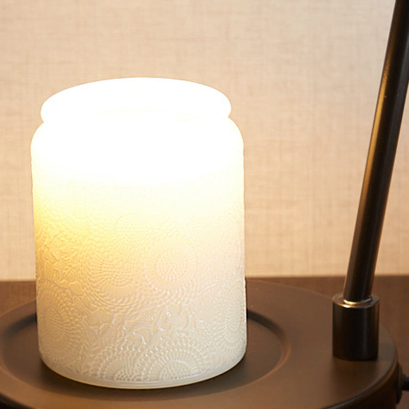 Round Horn Shape Solid Table Lamp