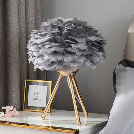 Feather Tripod Iron Frame Table Lamp