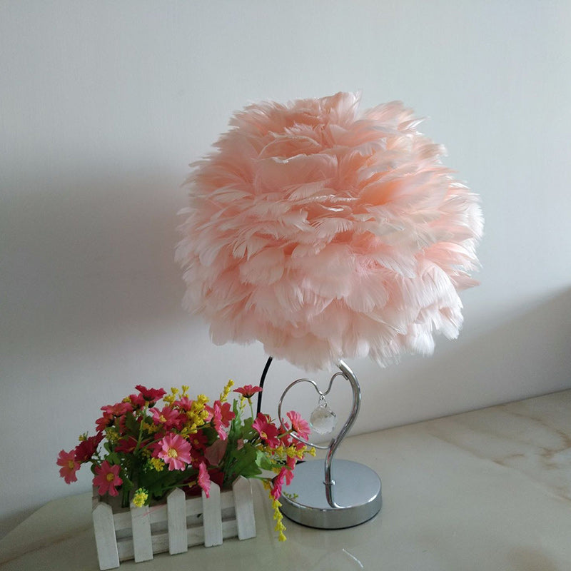 Heart Feather Iron Rod Table Lamp
