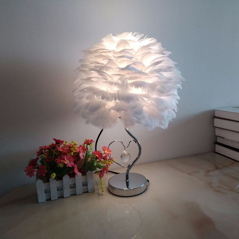 Heart Feather Iron Rod Table Lamp