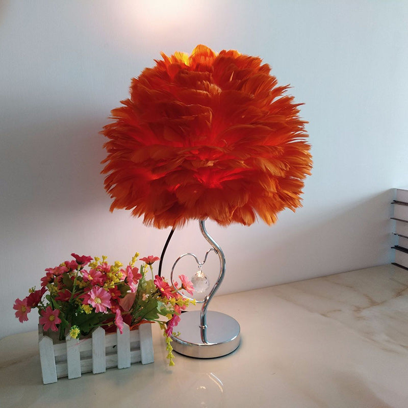 Heart Feather Iron Rod Table Lamp