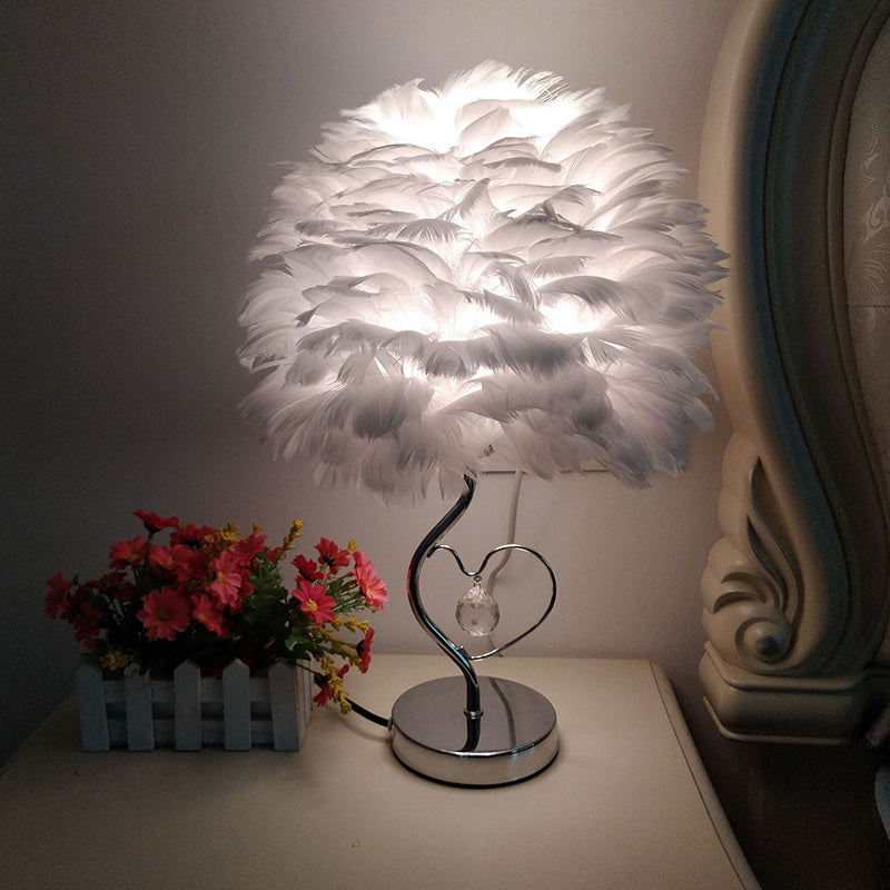 Heart Feather Iron Rod Table Lamp