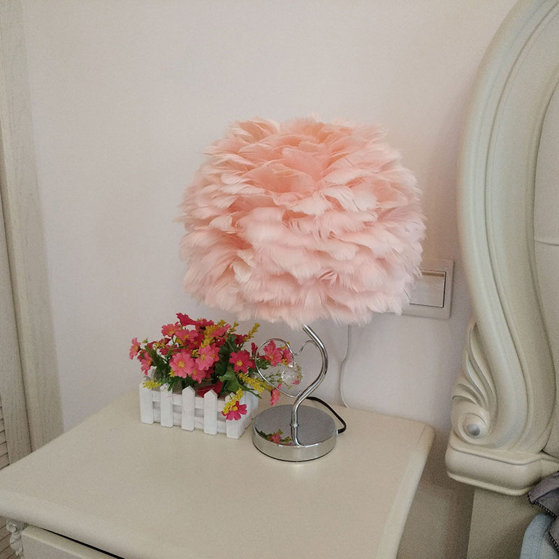 Heart Feather Iron Rod Table Lamp