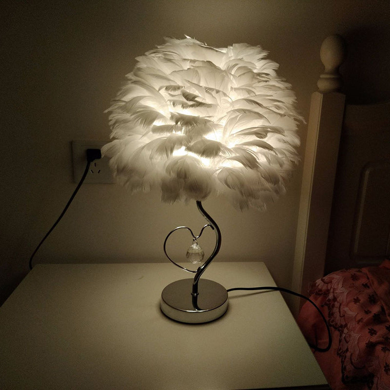 Heart Feather Iron Rod Table Lamp