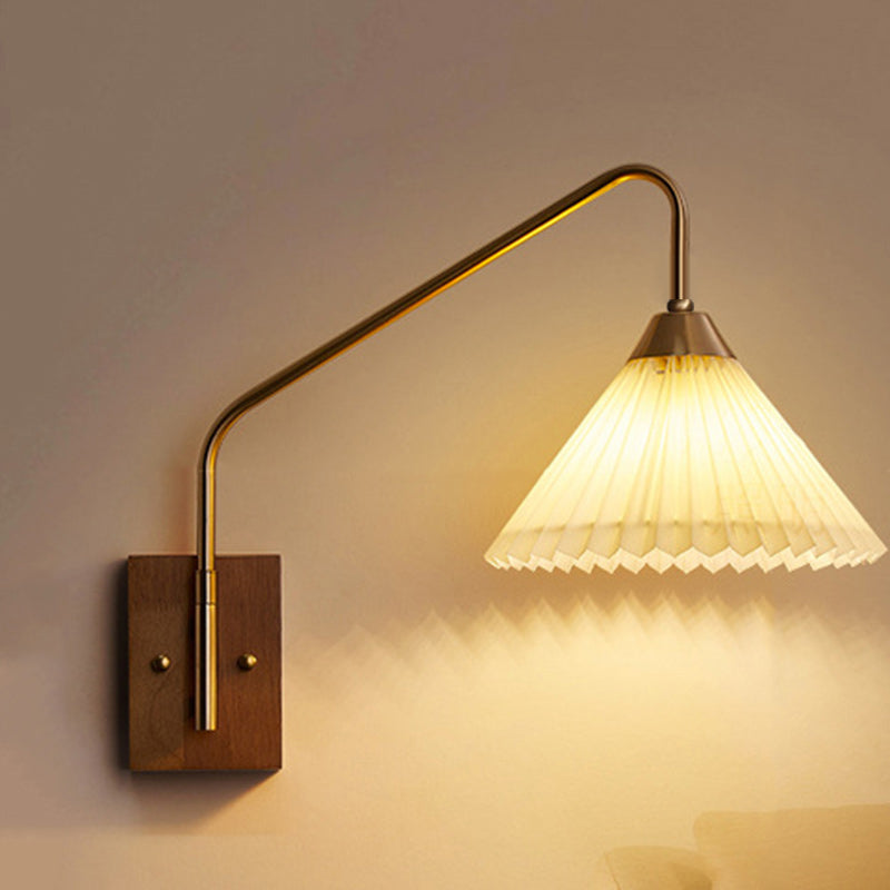 Pole Trapezoidal Pleated Fabric Wall Lamp