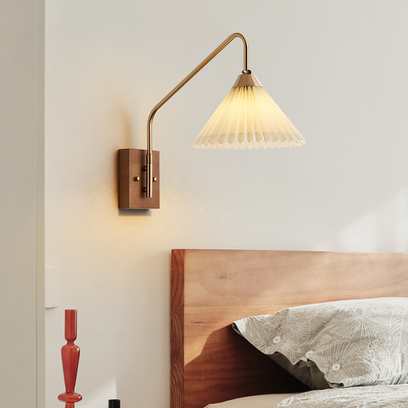Pole Trapezoidal Pleated Fabric Wall Lamp