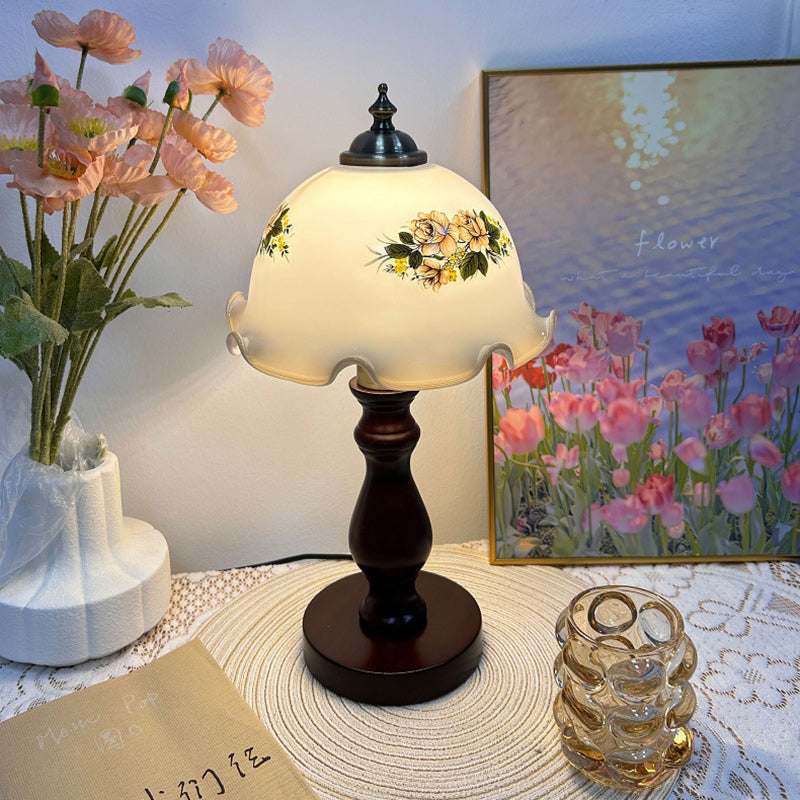 Dome Flower Solid Wood Table Lamp
