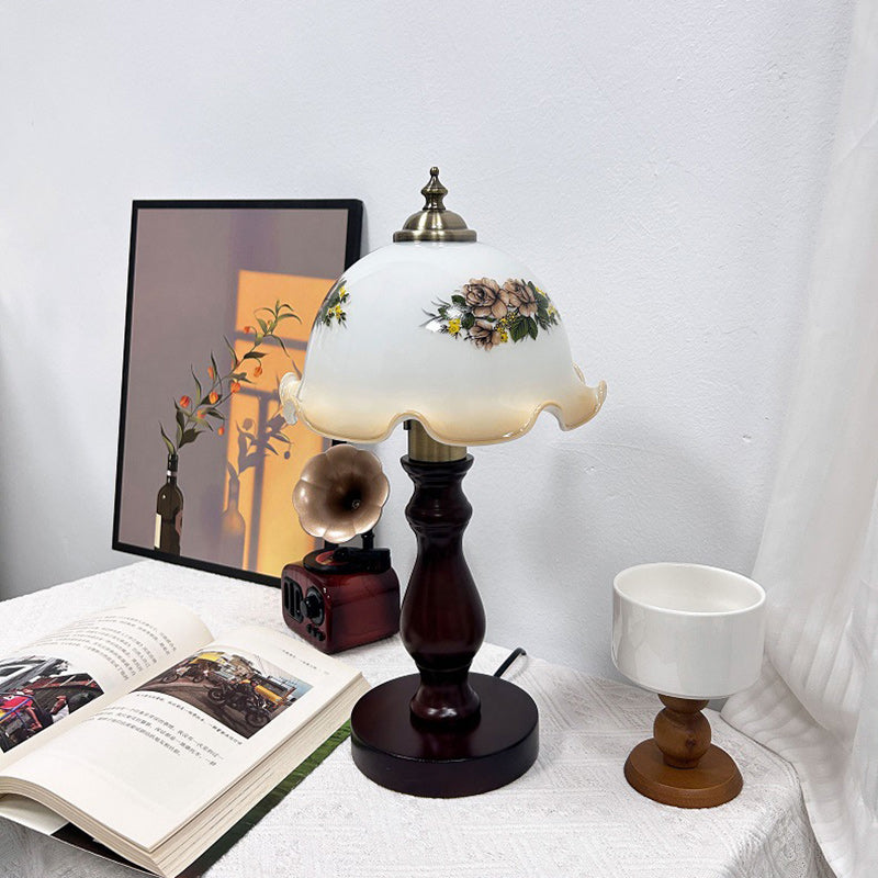 Dome Flower Solid Wood Table Lamp