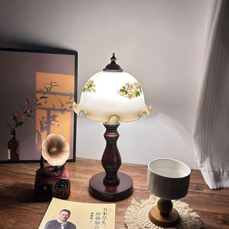 Dome Flower Solid Wood Table Lamp
