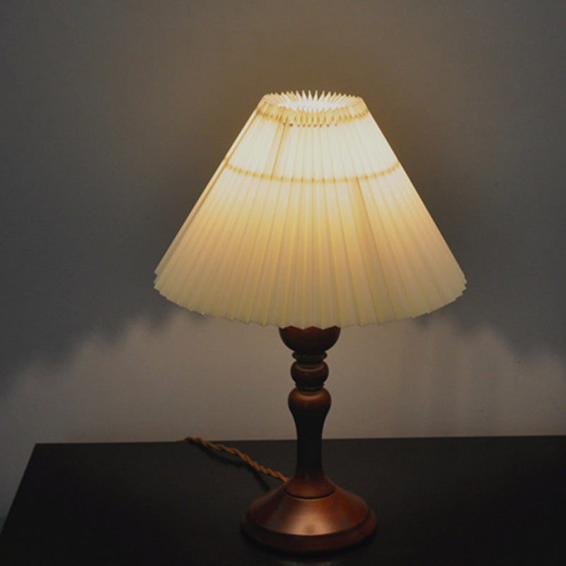 Solid Wood Pleated Fabric Table Lamp