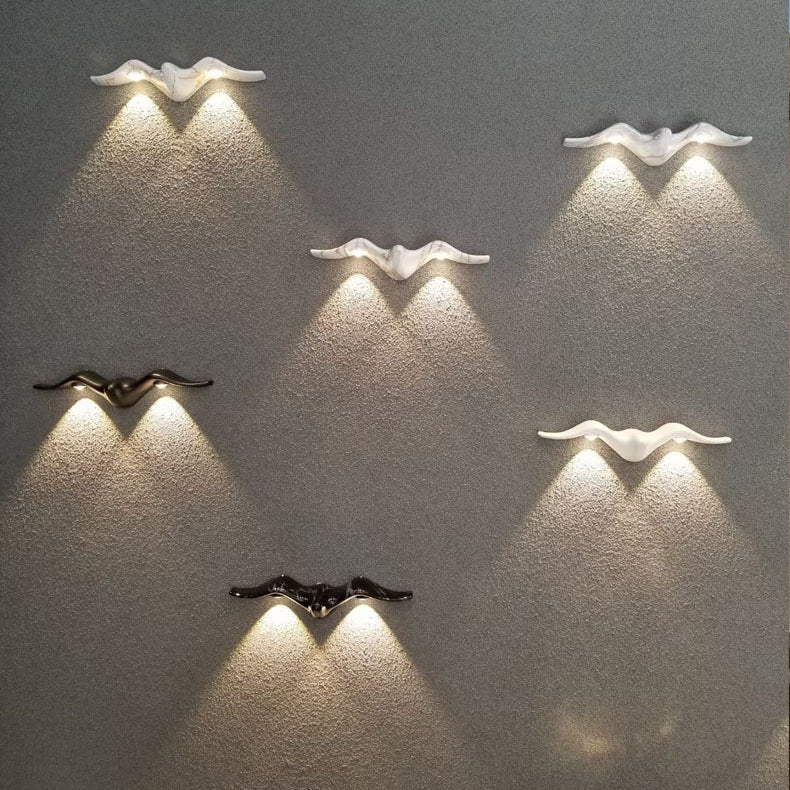 Line Wave Aluminum Patio Outdoor Light