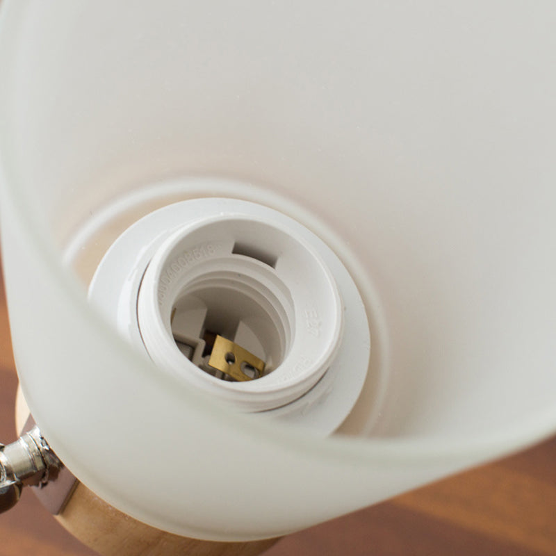 Round Horn Shape Solid Wall Lamp