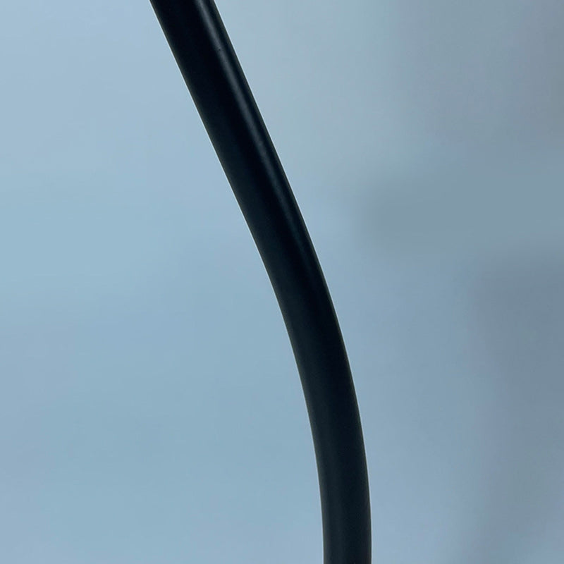 Long Pole Round Pleated Table Lamp