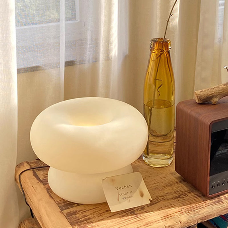 Round Donut Shape Glass Table Lamp