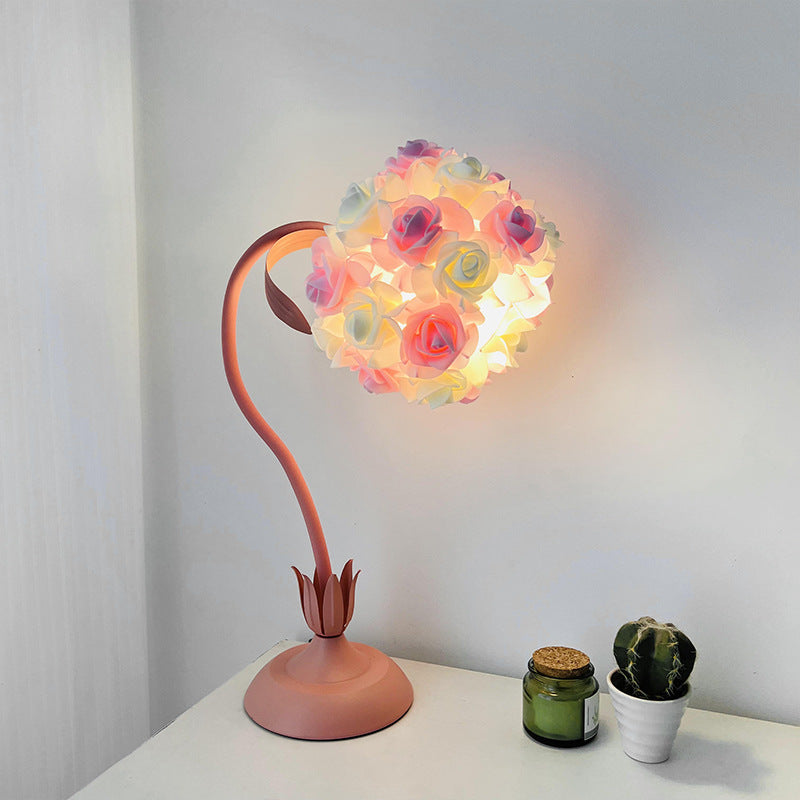Rose Bouquet Iron Hose Table Lamp