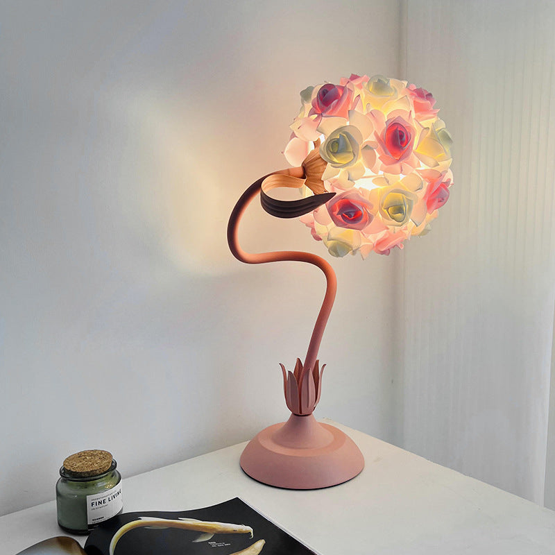 Rose Bouquet Iron Hose Table Lamp