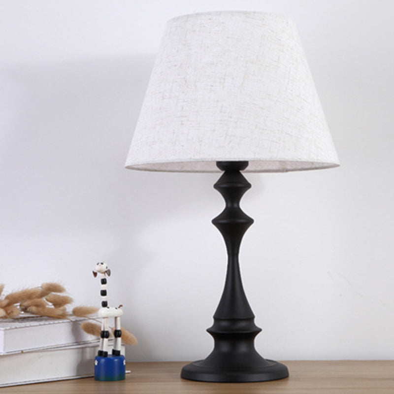 Round Trapezoidal Chess Shape Table Lamp