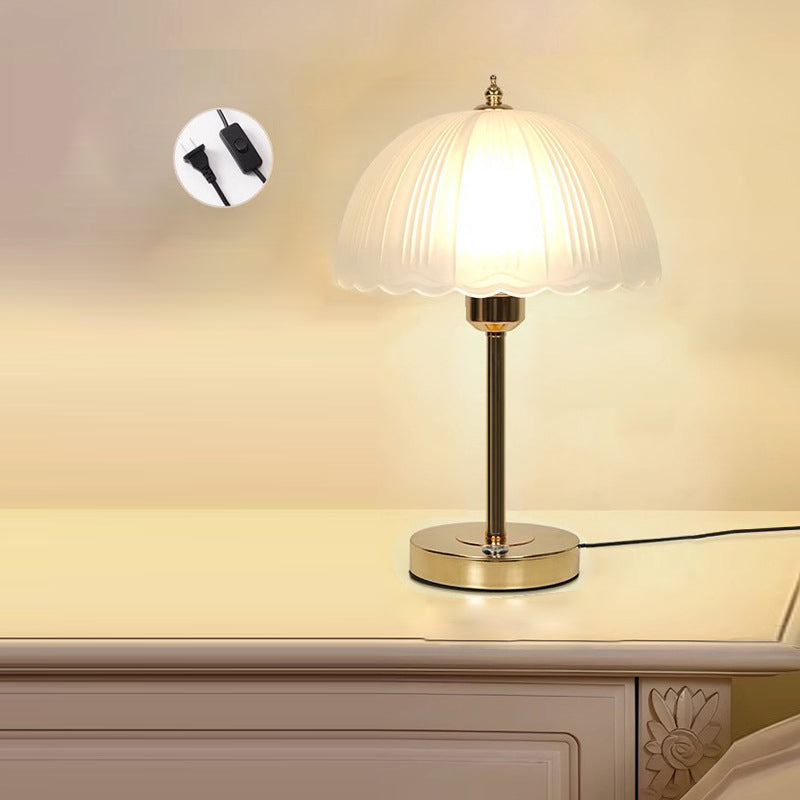 Half Dome Lace Iron Table Lamp