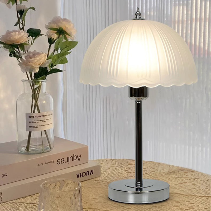 Half Dome Lace Iron Table Lamp