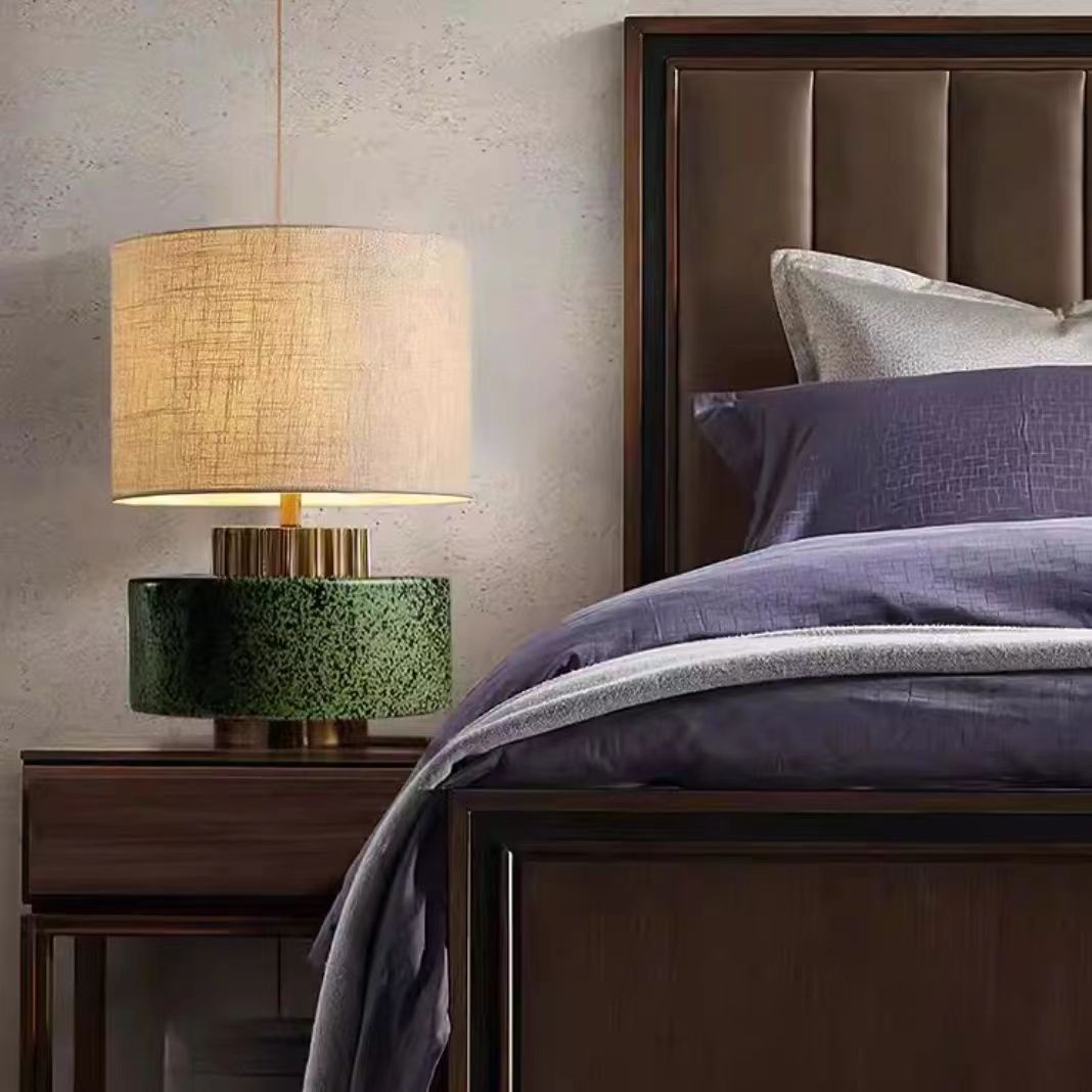 Round Cylinder Ceramic Fabric Table Lamp