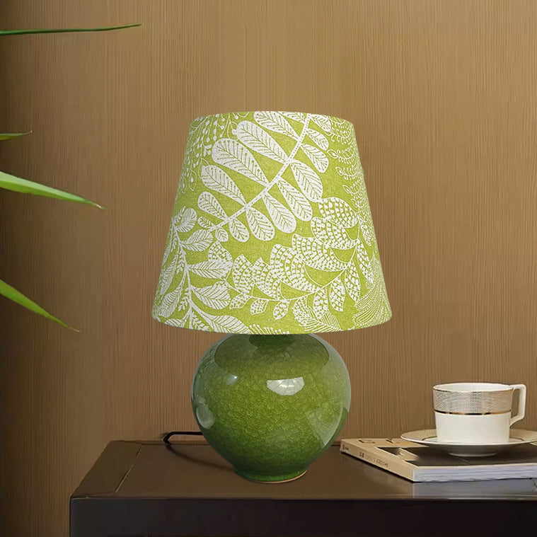 Round Vase Ceramic Leaf Table Lamp