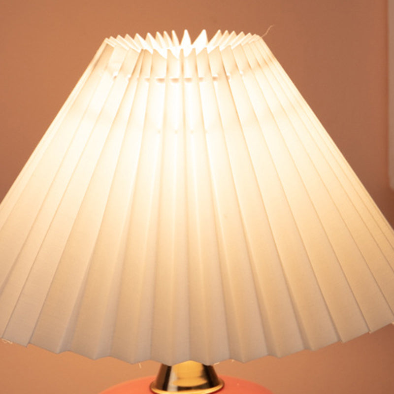 Round Ceramic Pleated Fabric Table Lamp