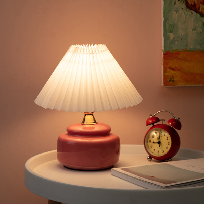 Round Ceramic Pleated Fabric Table Lamp