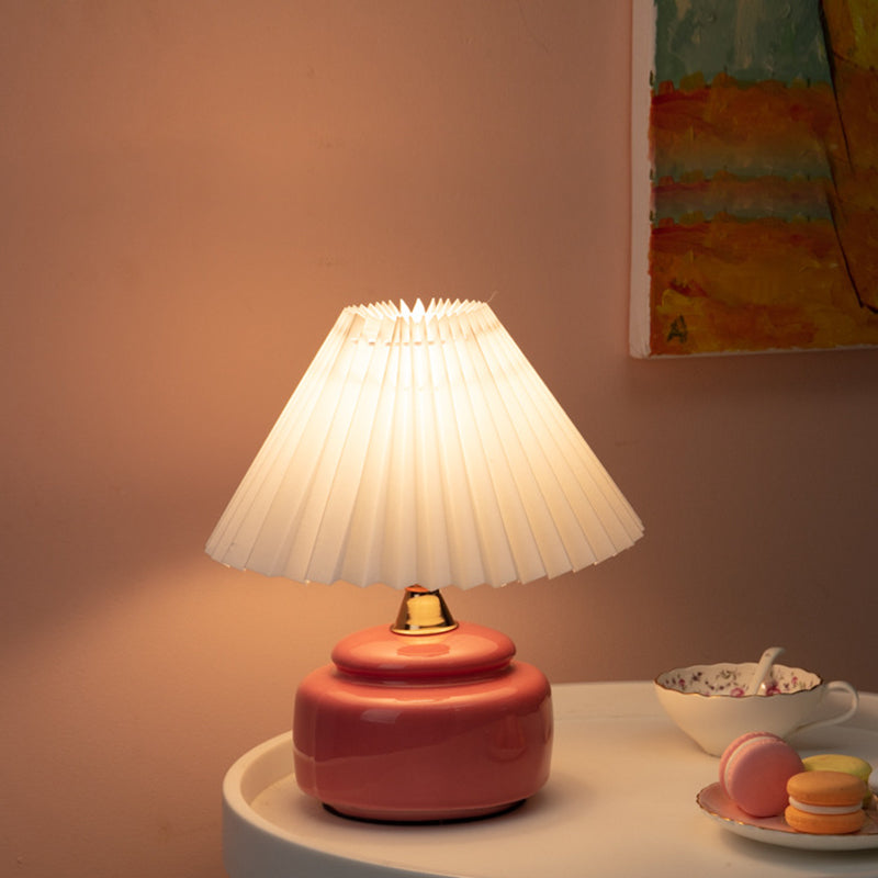 Round Ceramic Pleated Fabric Table Lamp