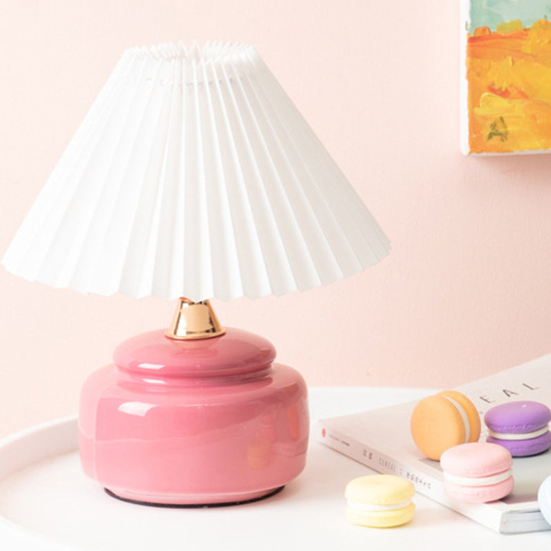 Round Ceramic Pleated Fabric Table Lamp