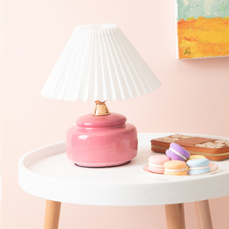 Round Ceramic Pleated Fabric Table Lamp