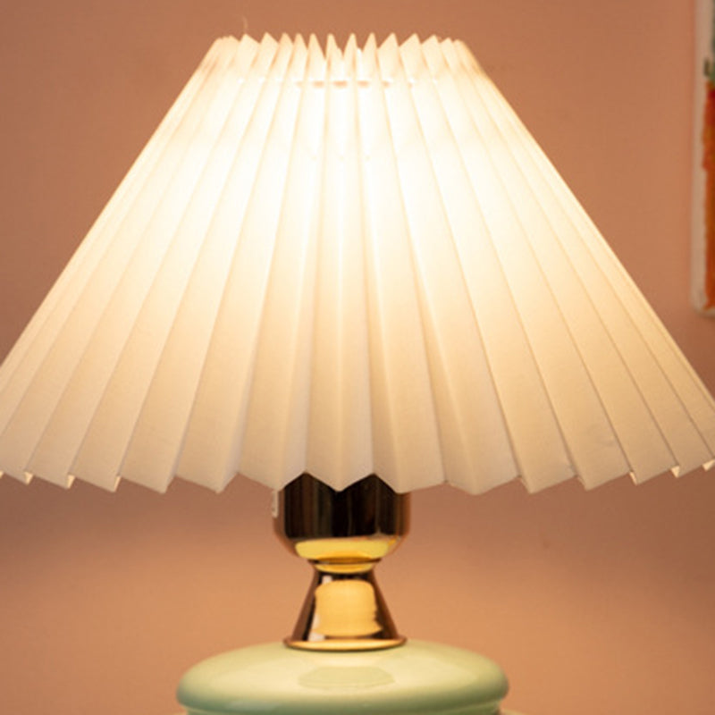 Round Ceramic Pleated Fabric Table Lamp
