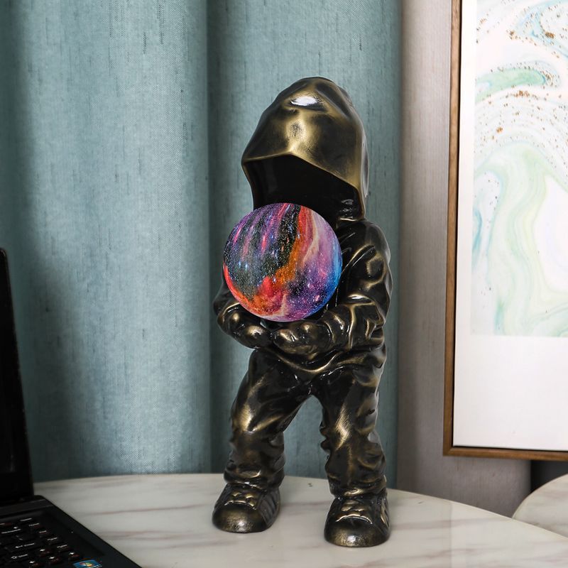 Boy Globe Resin PLA Table Lamp