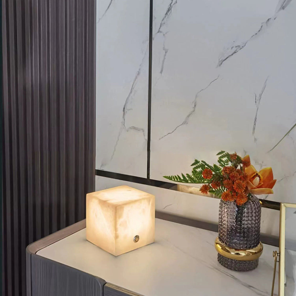 Square Globe Natural Marble Table Lamp