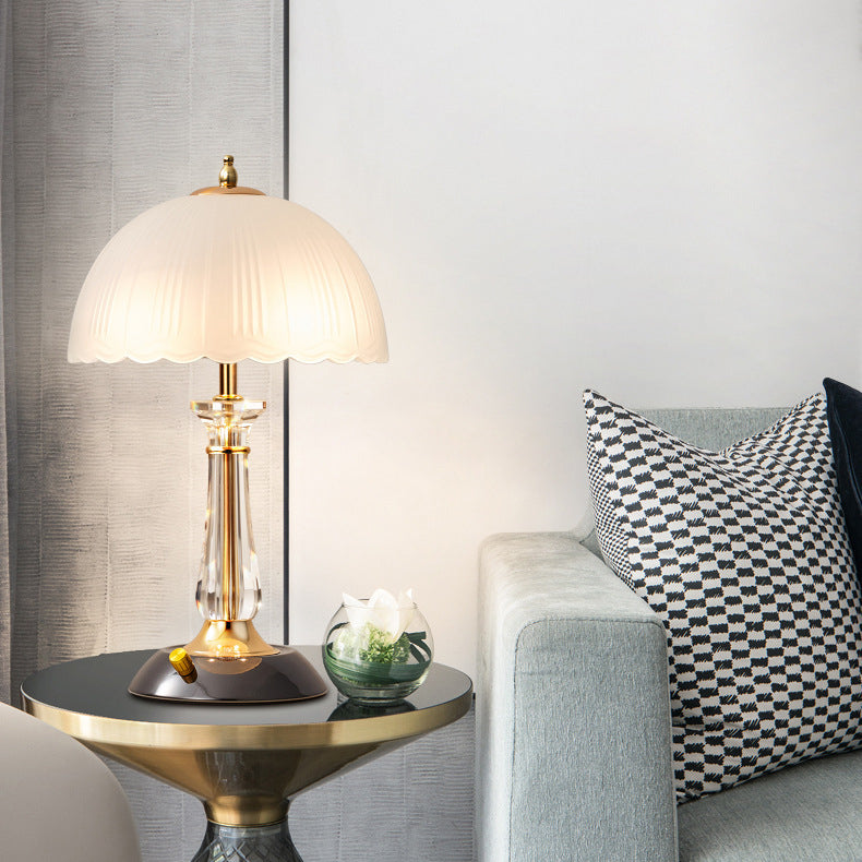 Half Circle Lace Dome Table Lamp
