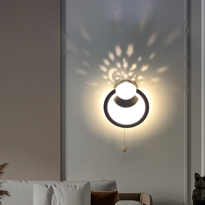 Round Globe Iron Aluminum Wall Lamp