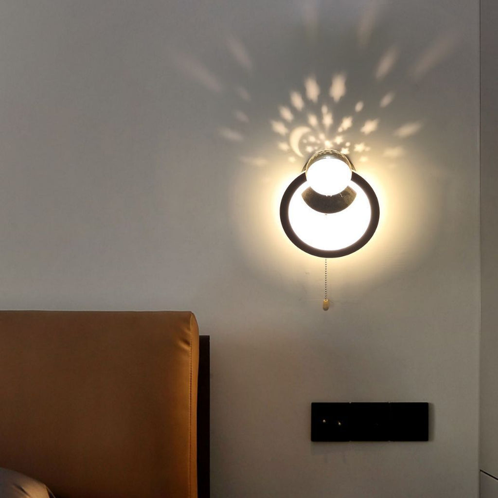 Round Globe Iron Aluminum Wall Lamp