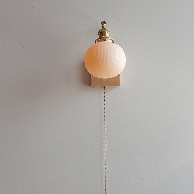 Rotatable Straight Pole Globe Wall Lamp