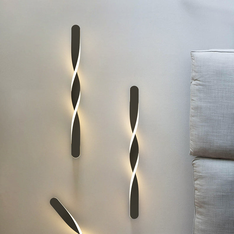 Spiral Twist Long Iron Wall Lamp