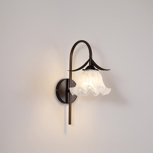 Curved Pole Bellflower Iron Wall Lamp