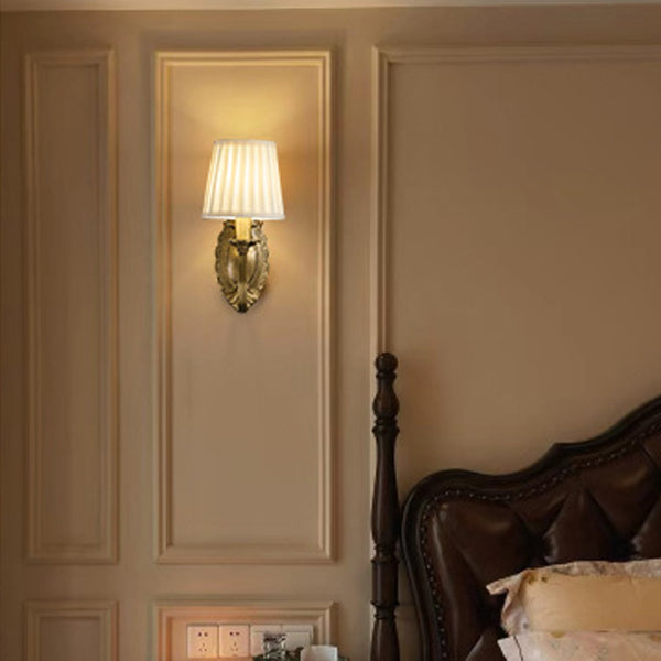 Curved Pole Round Trapezoidal Wall Lamp