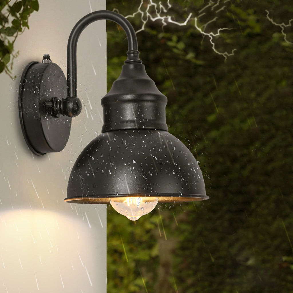 Round Curved Pole Iron Outdoor Light
