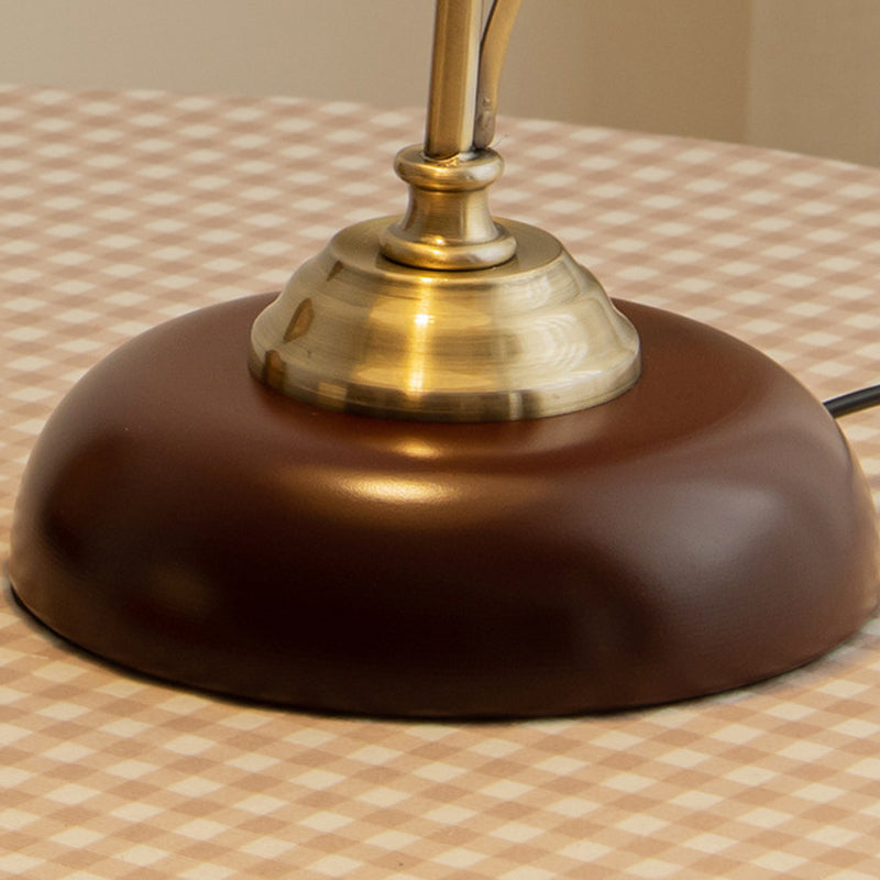 Curved Pole Flower Hardware Table Lamp