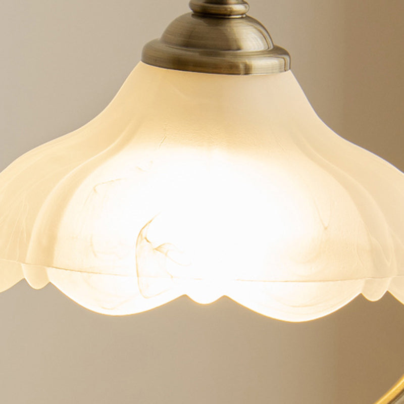Curved Pole Flower Hardware Table Lamp
