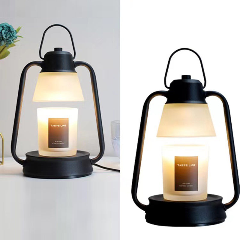 Round Horse Shape Iron Table Lamp