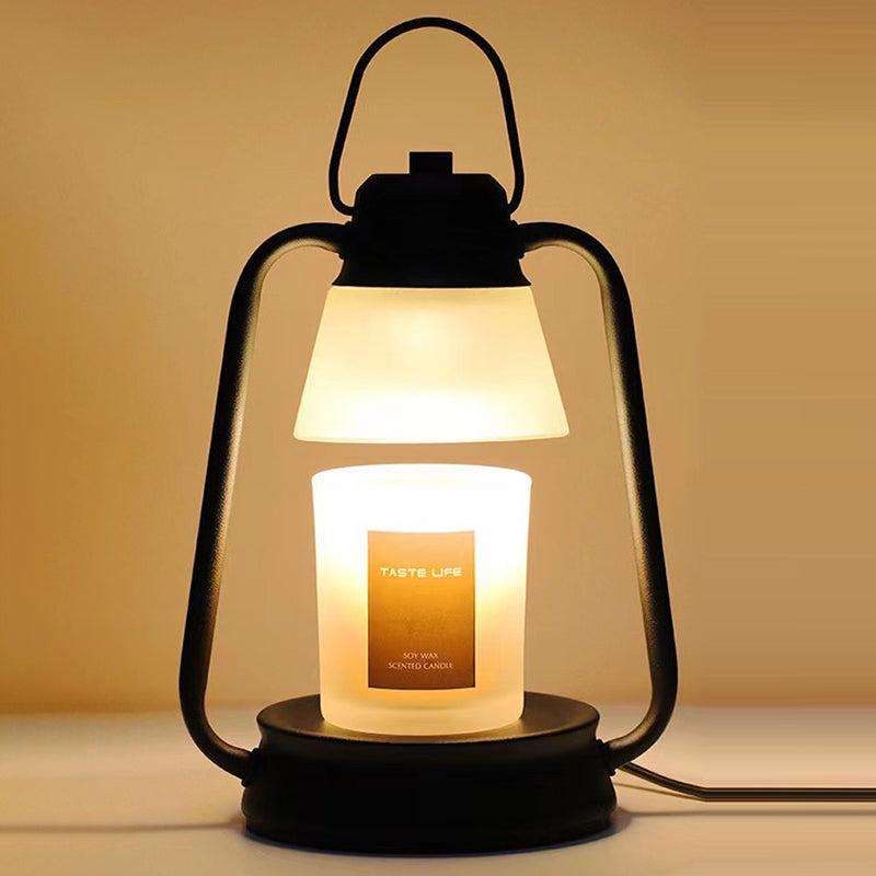 Round Horse Shape Iron Table Lamp