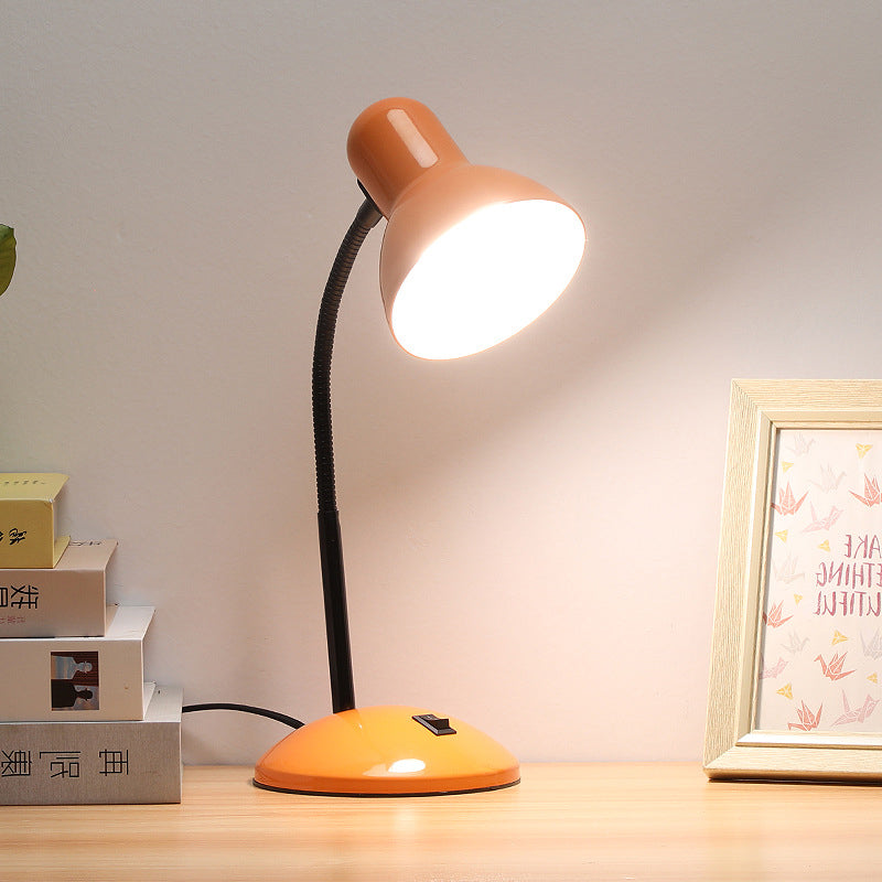 Round Horn Shape Iron Table Lamp