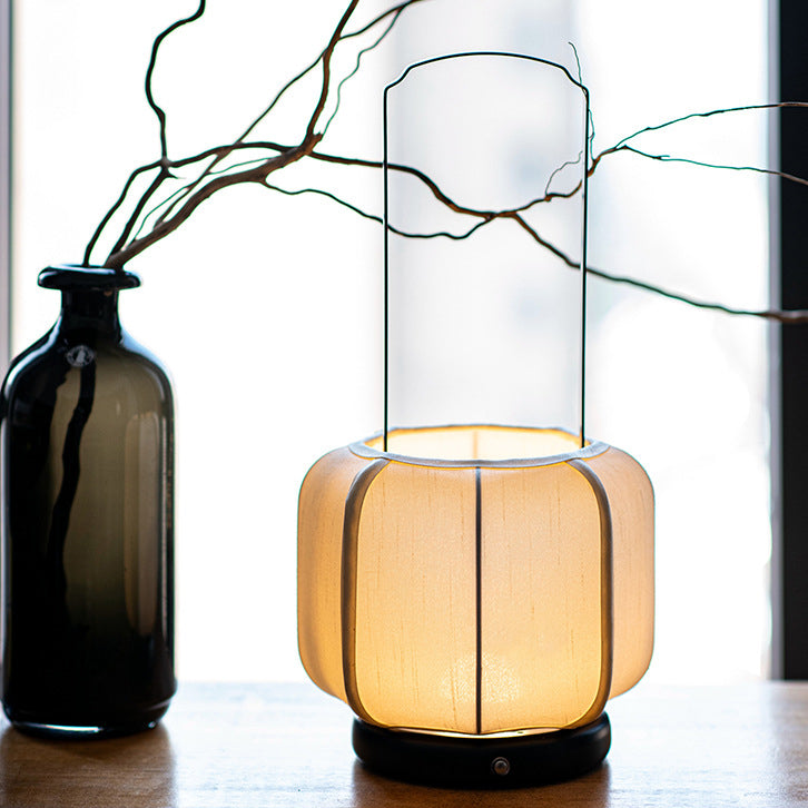 Round Lantern Shape Metal Table Lamp